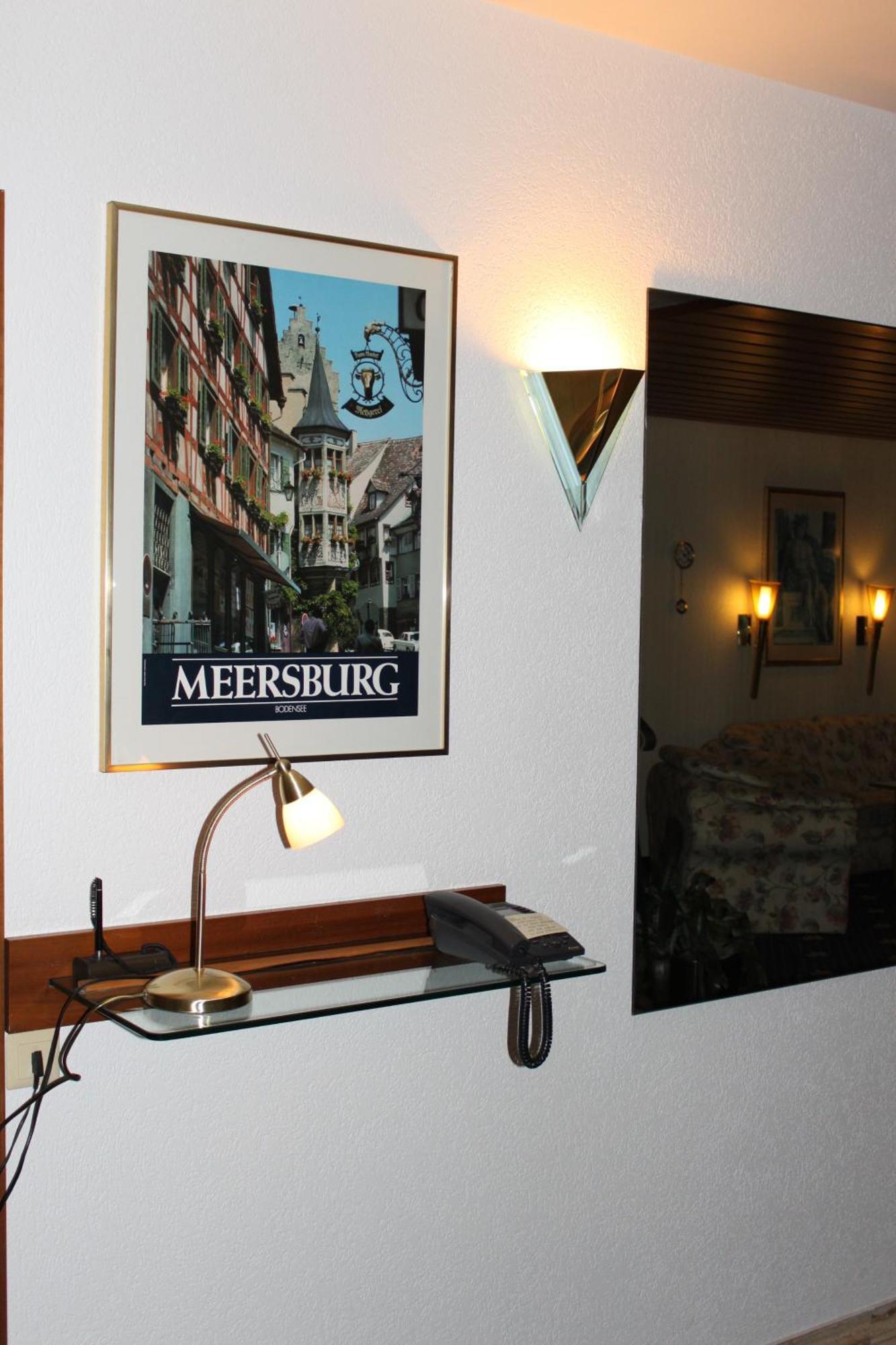 Hotel Garni Eden Meersburg Bagian luar foto