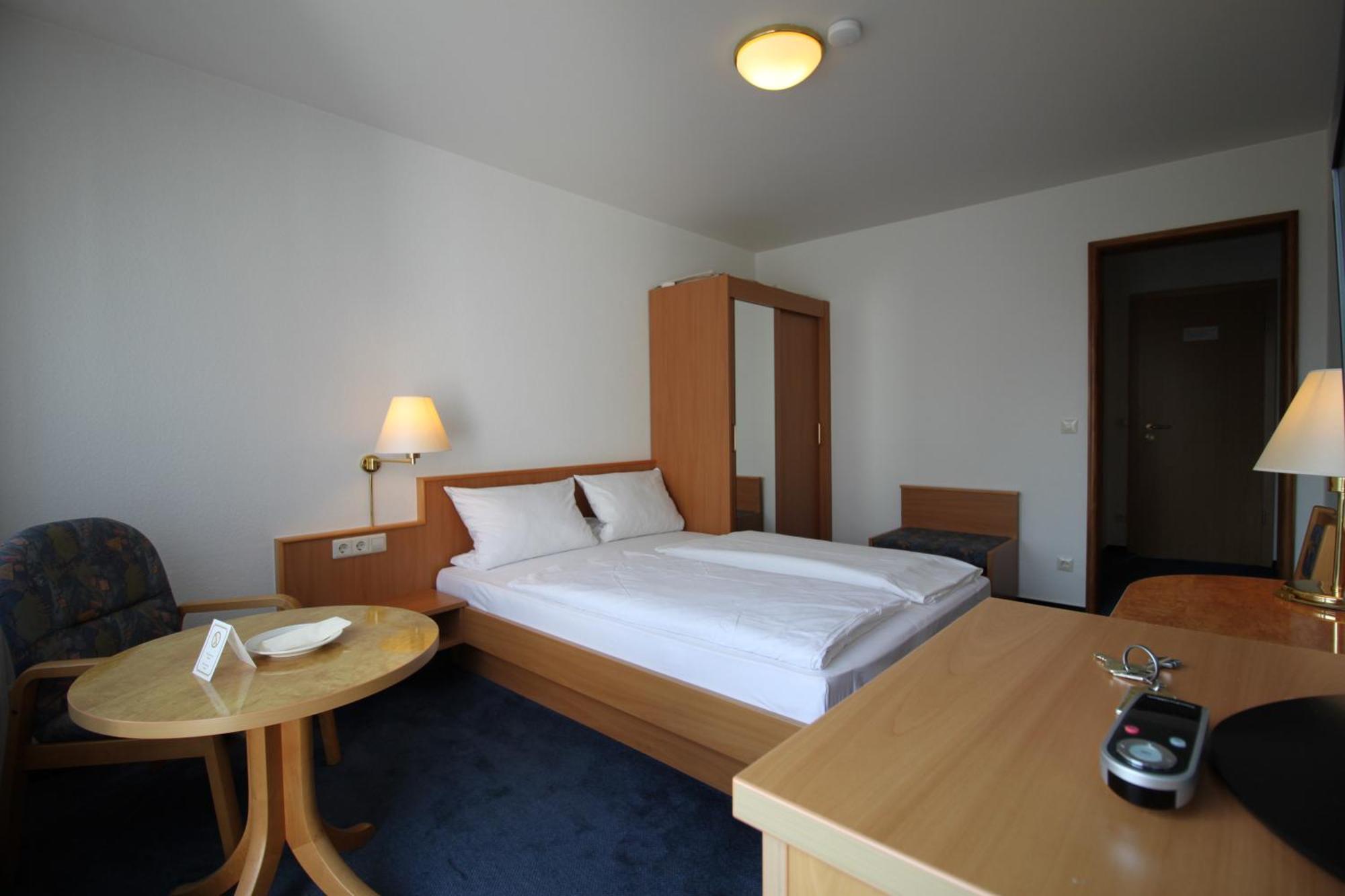 Hotel Garni Eden Meersburg Bagian luar foto