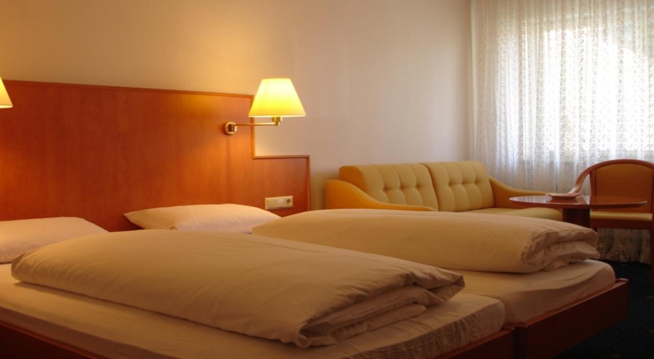 Hotel Garni Eden Meersburg Bagian luar foto