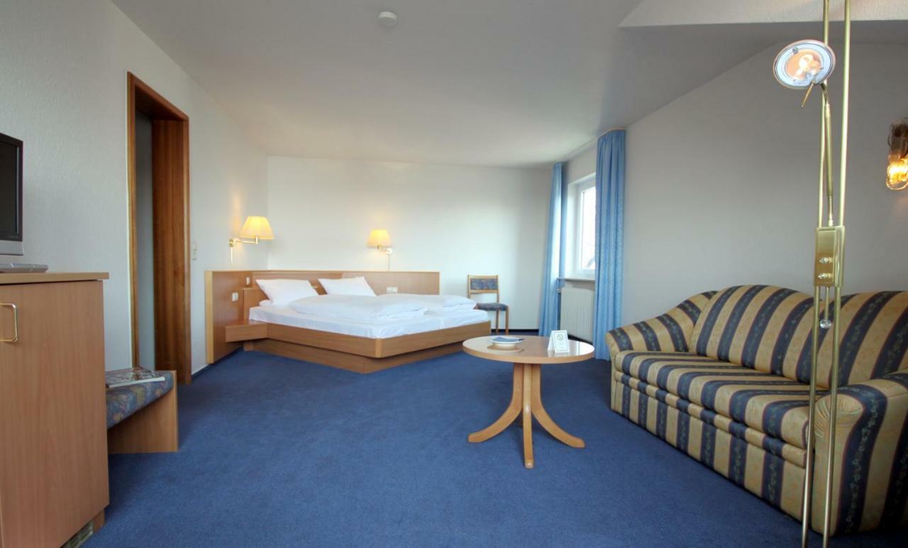 Hotel Garni Eden Meersburg Bagian luar foto